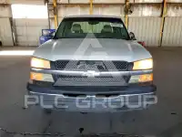 2004 Chevrolet Silverado photo