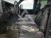 2004 Chevrolet Silverado photo