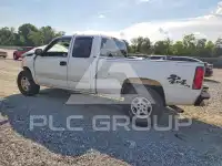 2004 Chevrolet Silverado photo