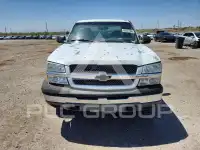 2004 Chevrolet Silverado photo