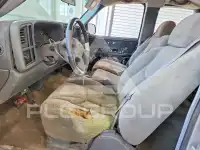 2004 Chevrolet Silverado photo