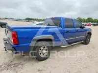 2004 Chevrolet Silverado photo