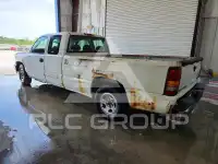 2004 Chevrolet Silverado photo