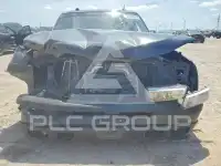 2004 Chevrolet Silverado photo
