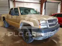 2004 Chevrolet Silverado photo