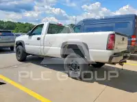2004 Chevrolet Silverado photo