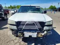 2004 Chevrolet Silverado фото