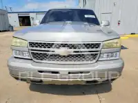 2004 Chevrolet Silverado photo