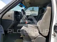 2004 Chevrolet Silverado photo