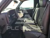 2004 Chevrolet Silverado photo