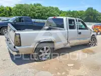 2004 Chevrolet Silverado photo