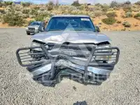 2004 Chevrolet Silverado photo