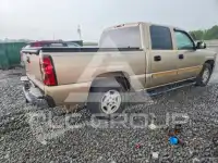 2004 Chevrolet Silverado photo
