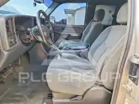 2004 Chevrolet Silverado photo
