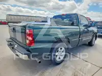 2004 Chevrolet Silverado фото