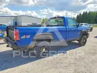 2004 Chevrolet Silverado photo