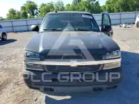 2004 Chevrolet Silverado photo