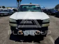 2004 Chevrolet Silverado photo