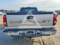 2004 Chevrolet Silverado photo