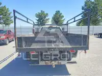 2004 Chevrolet Silverado photo