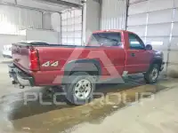 2004 Chevrolet Silverado photo
