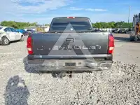 2004 Chevrolet Silverado photo