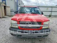 2004 Chevrolet Silverado photo