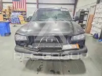 2004 Chevrolet Silverado photo
