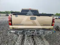 2004 Chevrolet Silverado photo