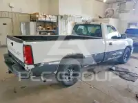 2004 Chevrolet Silverado photo