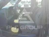 2004 Chevrolet Silverado photo