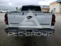 2004 Chevrolet Silverado photo