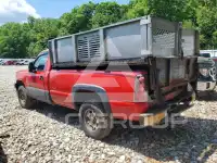 2004 Chevrolet Silverado photo