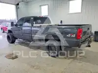 2004 Chevrolet Silverado photo