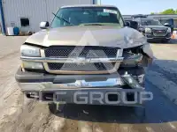 2004 Chevrolet Silverado photo