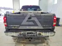 2004 Chevrolet Silverado photo