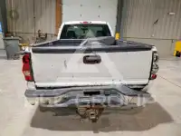 2004 Chevrolet Silverado photo