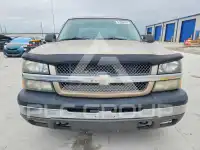 2004 Chevrolet Silverado photo