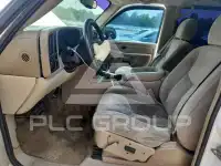2004 Chevrolet Tahoe photo