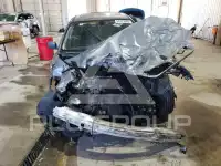 2004 BMW 325 photo