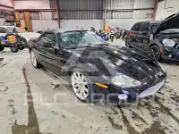 2004 Jaguar XK8 фото