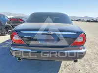 2004 Jaguar XJ photo