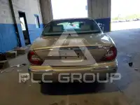 2004 Jaguar XJ photo