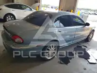 2004 Jaguar X-TYPE photo