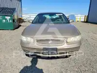 2004 Buick REGAL photo
