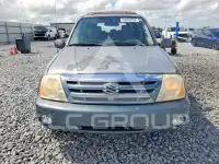 2004 Suzuki XL7 photo