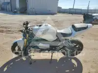 2004 Suzuki GSX фото