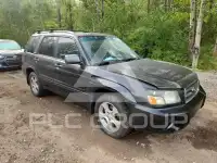 2004 Subaru Forester photo