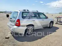 2004 Subaru Forester photo