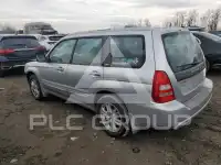 2004 Subaru Forester photo